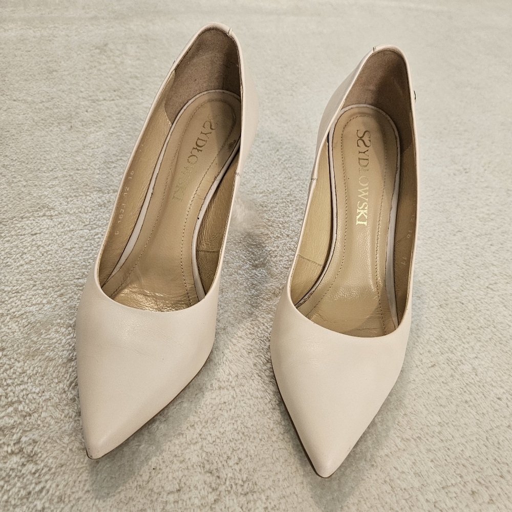 Genuine Leather Cream Heels Pumps Size 9 Business Casual Formal Feminine Work - Picture 2 of 11